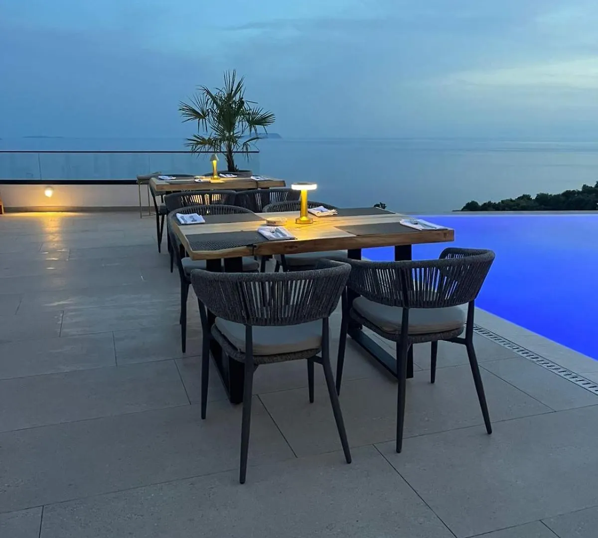 Hotel Amare Дхерми