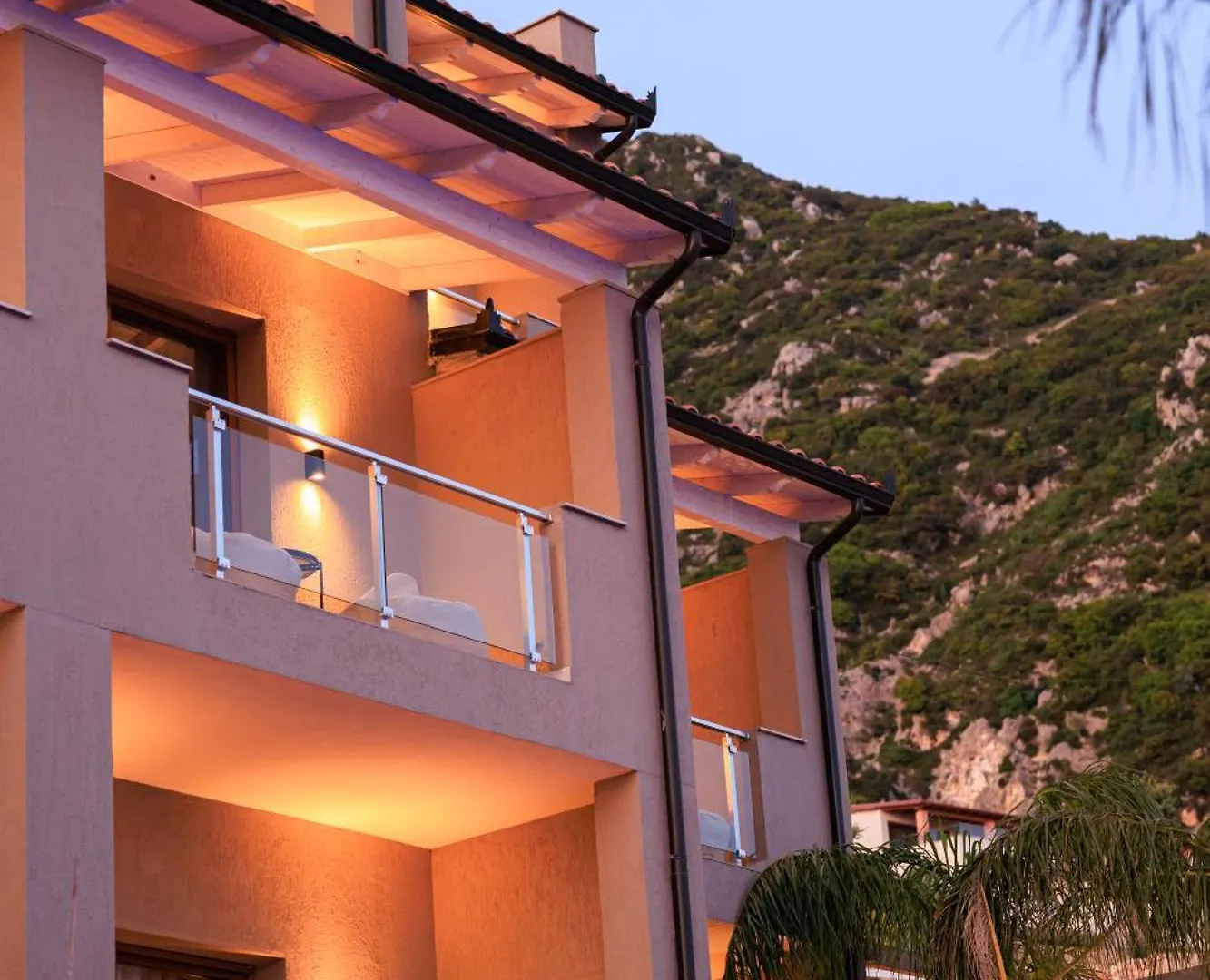 *****  Hotel Amare Дхерми Албания