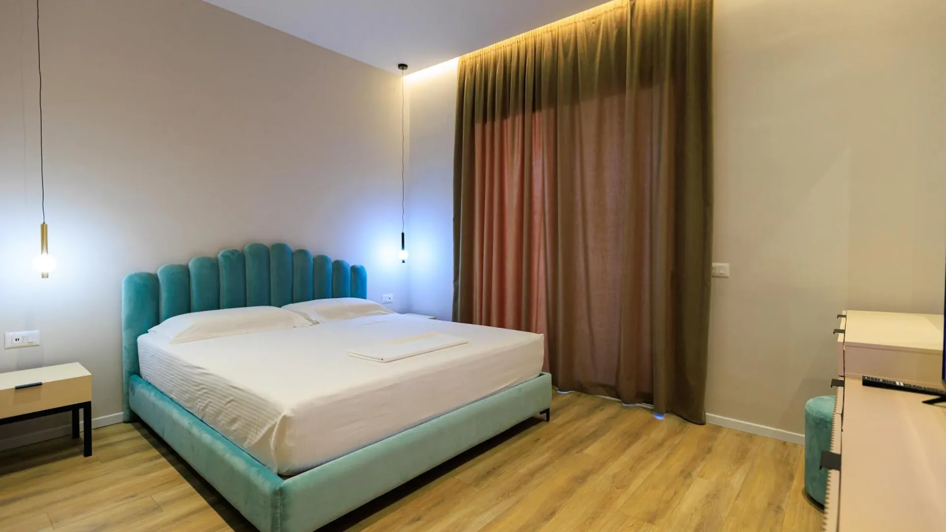 Hotel Amare Дхерми Албания