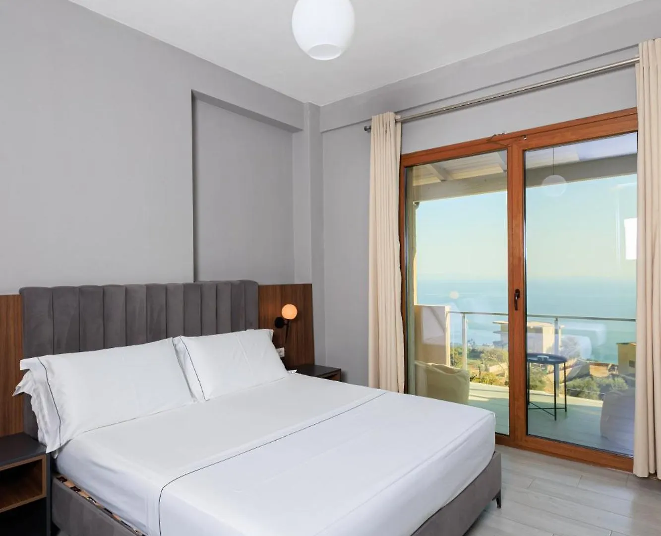 Hotel Amare Дхерми 5*,  Албания